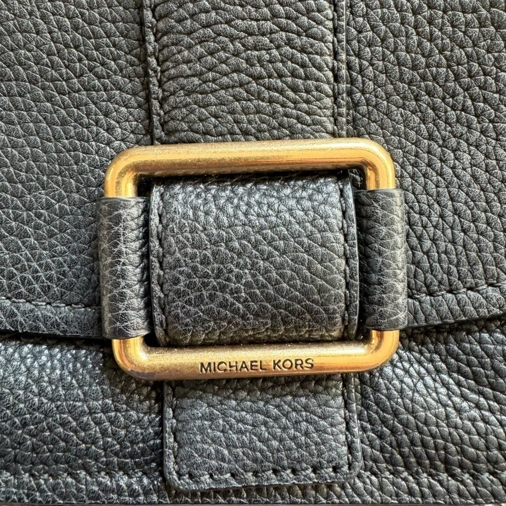 MICHAEL KORS Large Maxine Black Pebbled Leather Saddle Bag